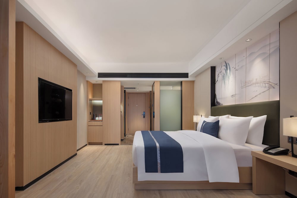 PuJing Hotel