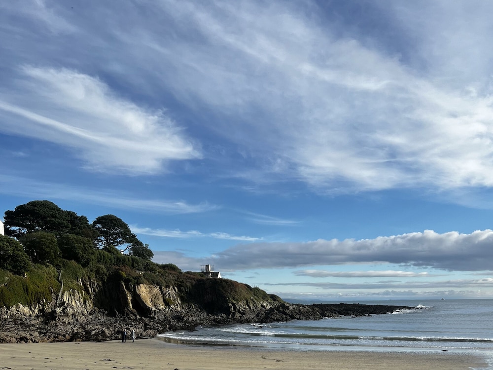 Waves End