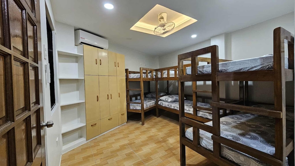 Eagle's Nest Beach Resort- Samal Island
