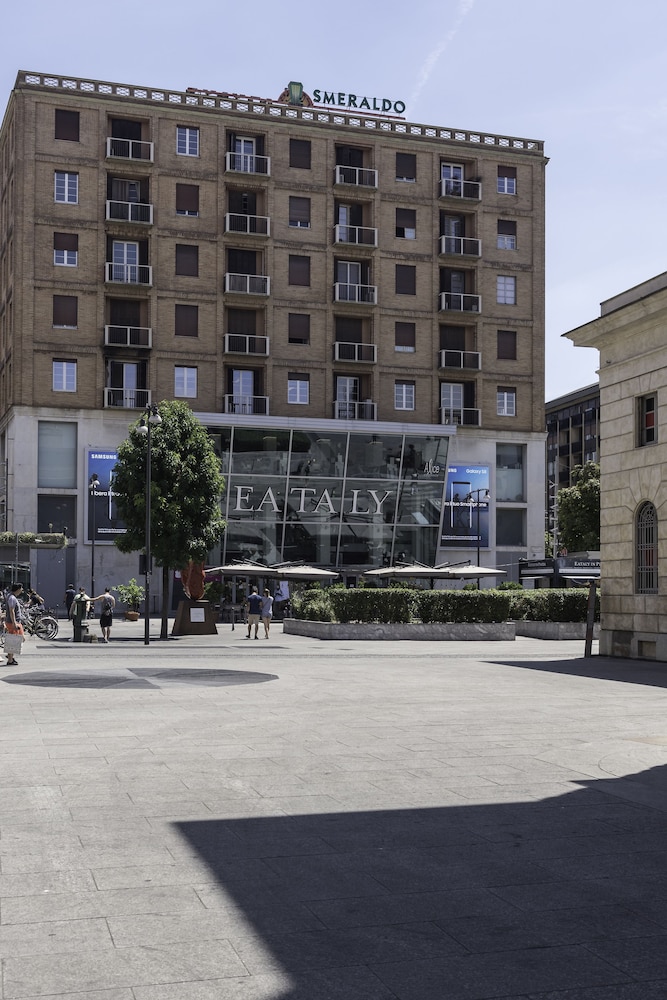 Corso Como – RentClass Bianca