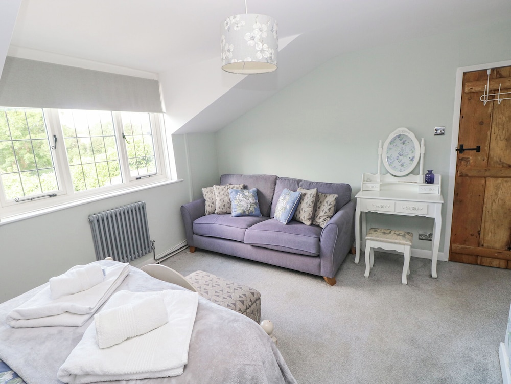 Inglenook Cottage
