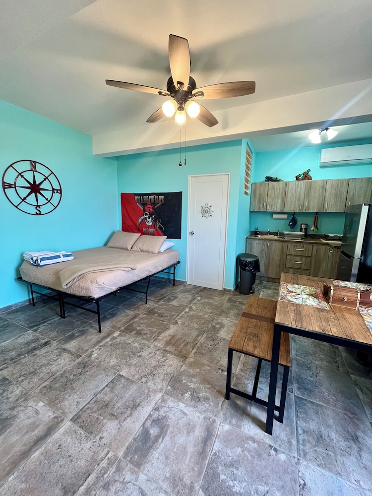 Ocean View House Quebradillas & Rooftop