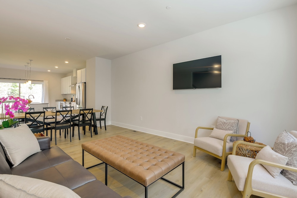Modern Gem Near Historic Annapolis & Naval Academy