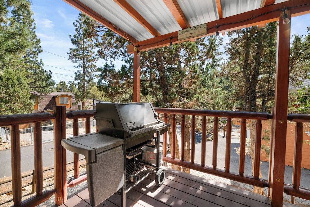 Sugarbear Cabin