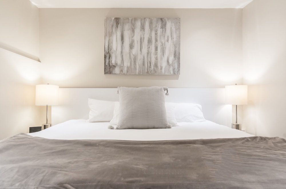 Parc Avenue Lofts
