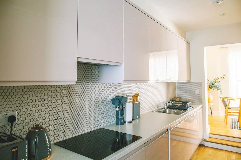 Accomodo London South Kensington - Elegant 3 Bedroom Apartments near Museums
