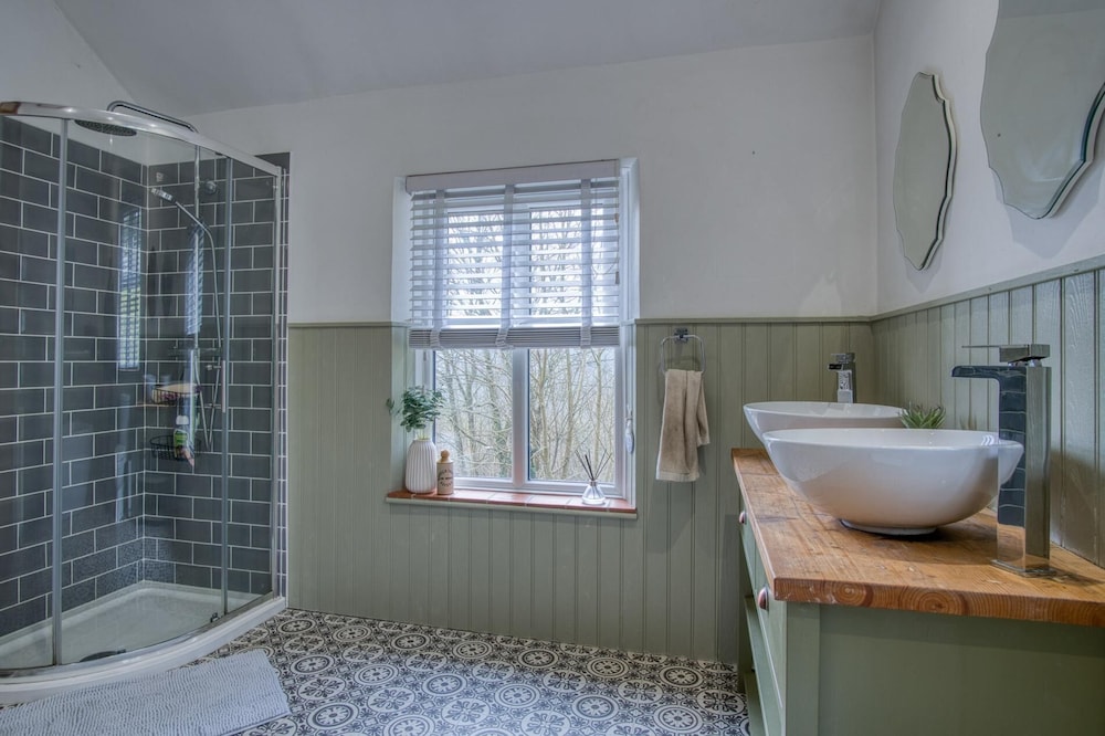 Woodcocks House - 3 Bedroom Holiday Home - Kilgetty