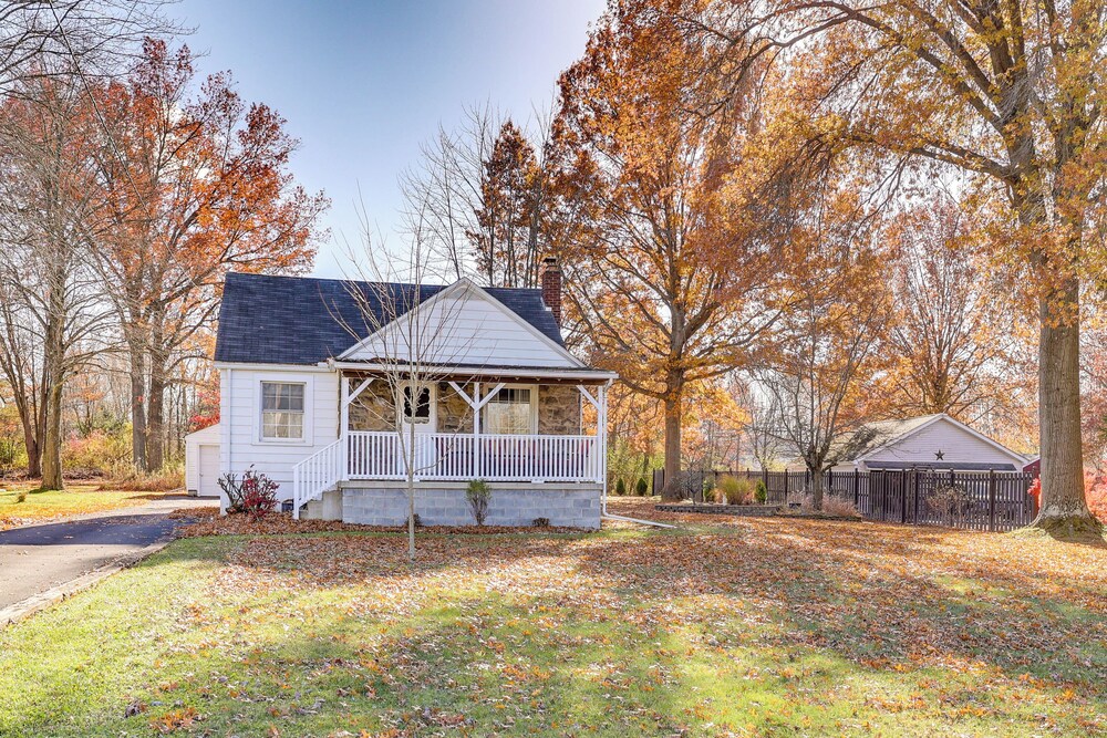 Quiet Home Base in the Heart of Boardman!