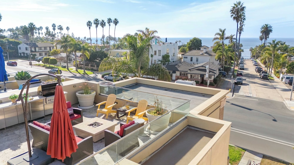 Windansea by Avantstay Private Rooftop Patio, 2 Blocks to Beach & Town