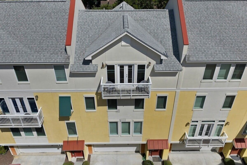 The Village At 74th 3 Bedroom Home