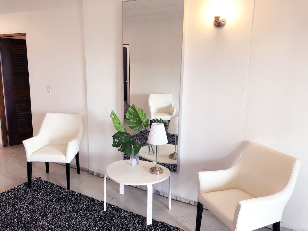 Aibonito Hotel 210