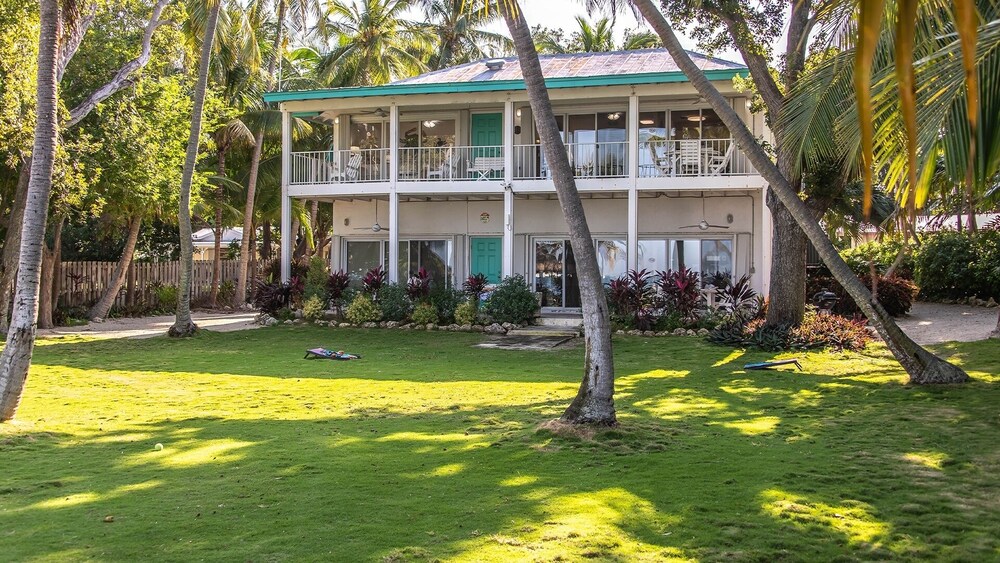 Lush Tropical Plantings In A Gated Compound Located Directly On The Florida Bay 1 Bedroom Cottage by RedAwning view 3