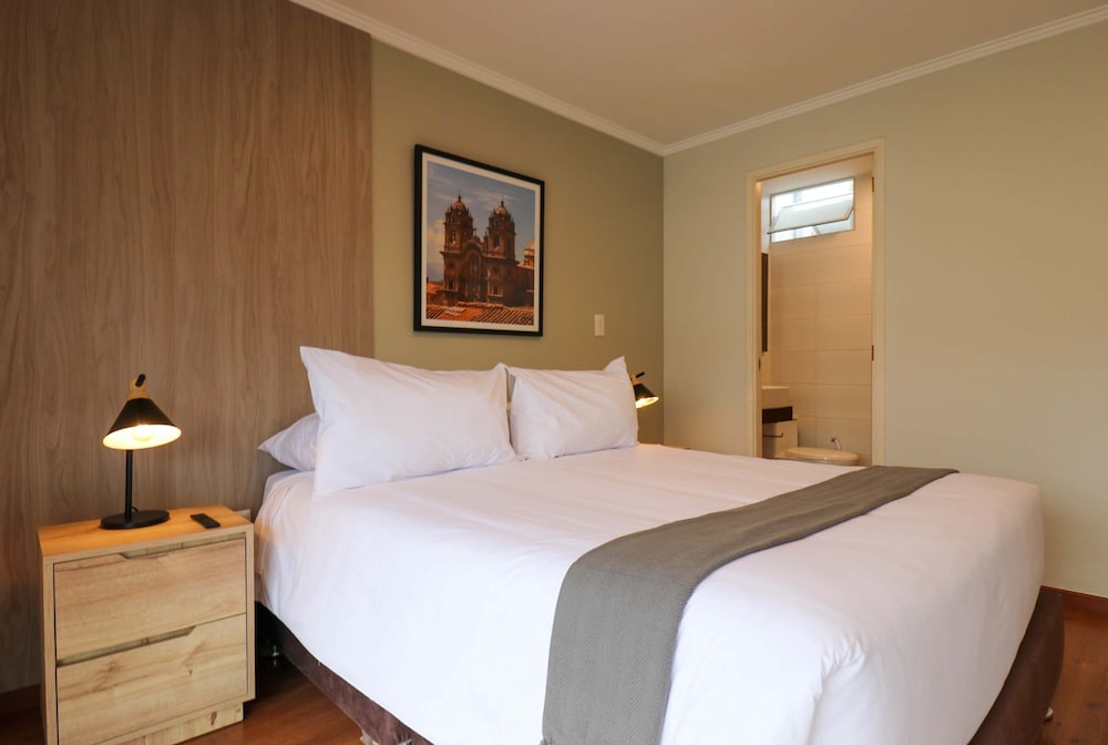 w Magnificent 3BR in the Heart of Barranco