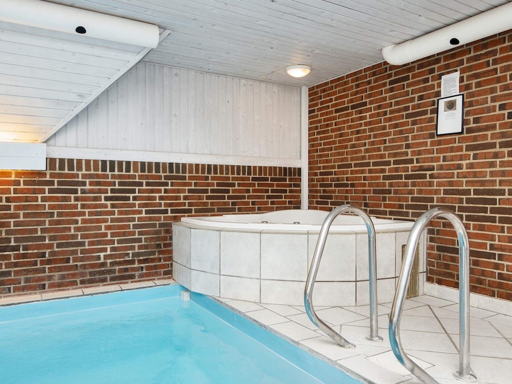4 Star Holiday Home in Ulfborg view 4