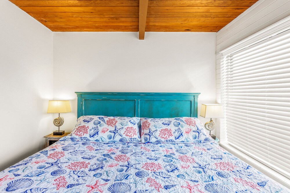 Waters Edge Condo in Ocean Shores