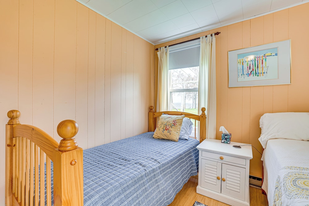 Lake Champlain Family Retreat w/ Deck & Yard