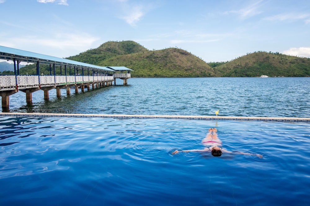 Coron Underwater Garden Resort