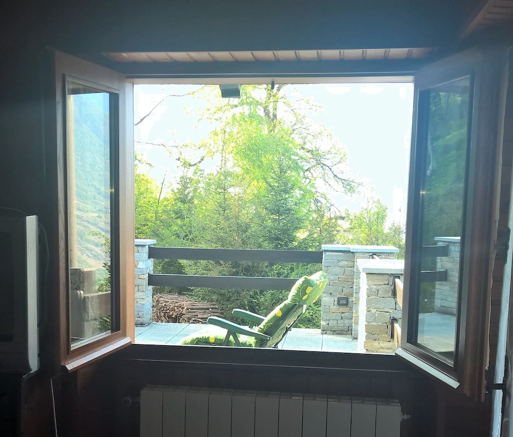 The Garden Chalet photo 3