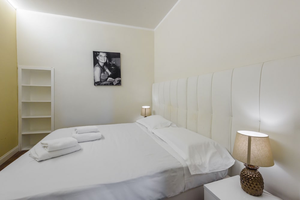 Dolcevita Suite by Mmega