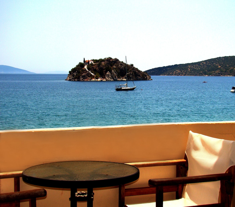 Hotel Santa Maria Hotel - Image 1