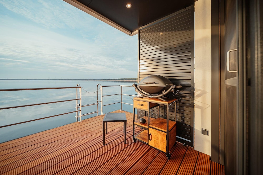Hausboot am Grabendorfer See