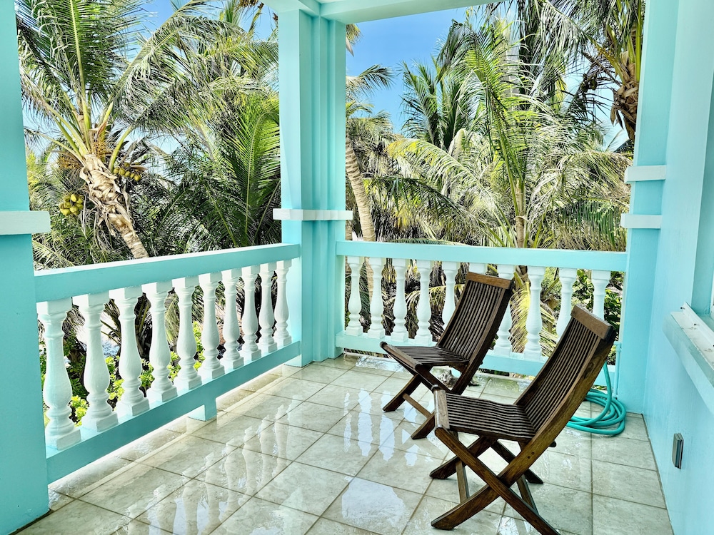 Sunset Beach Resort
