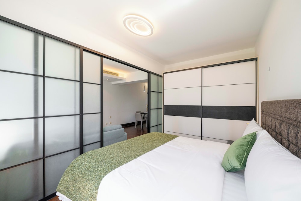 Tyms Elegant 1BR 1BA Apt Yongxin