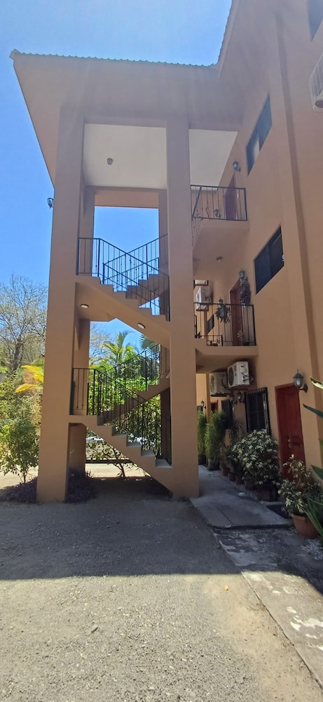 Oceanview Condo With Pool Near Playa Prieta 2BR - Vida de la Paz 4
