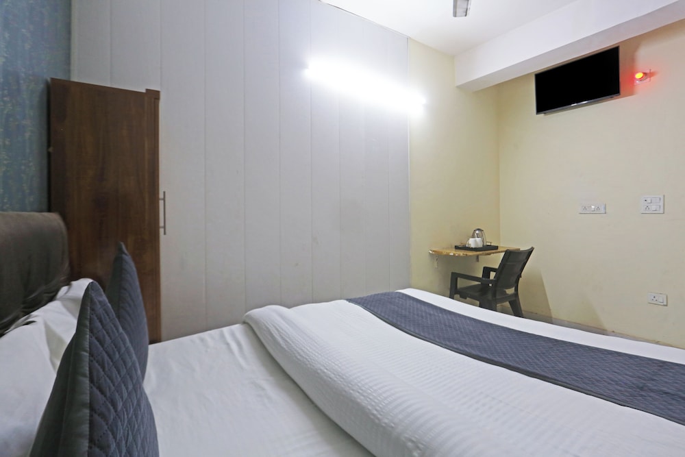 Hotel Raj Palace