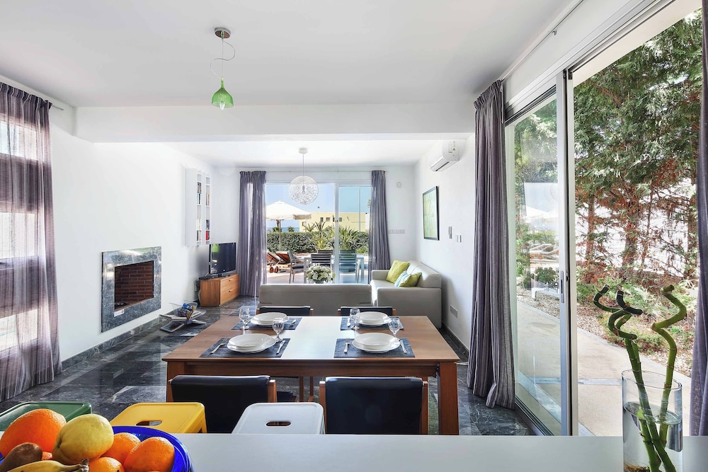 Villa Turquoise