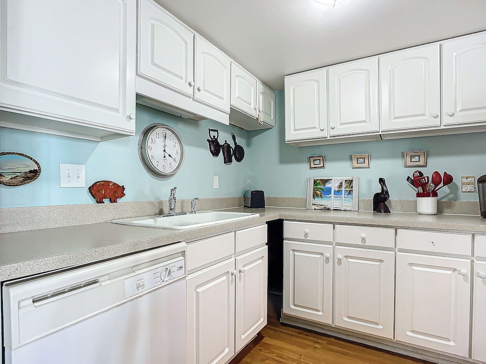 Cottage By The Sea 146