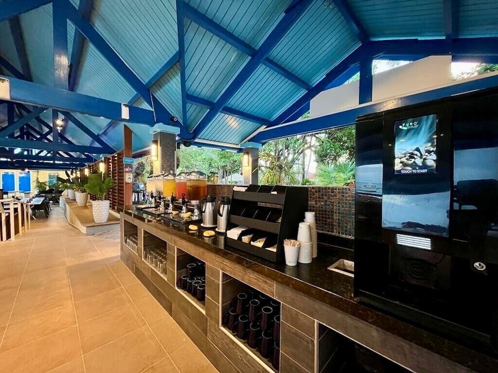 Divi Flamingo Beach Resort & Casino - Photo 46