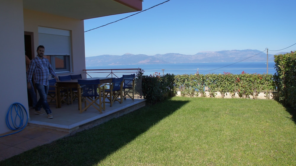 Stavento - Villas Trapeza & Voura