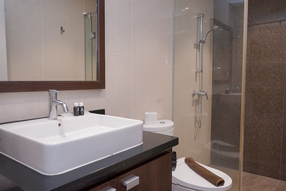 Spacious And Elegant 3Br At Branz Bsd City Apartment