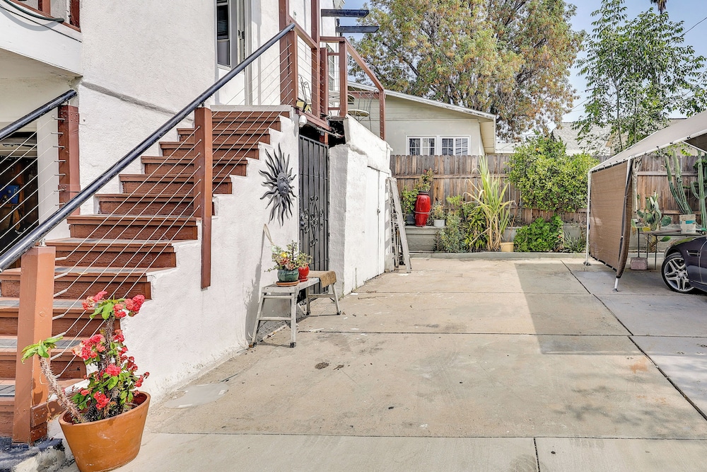 Fullerton Home Base: Easy Access to Dtwn + Csuf!
