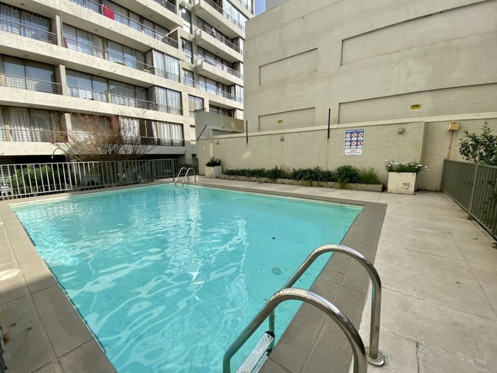 Urban Viana Bus Terminal Home Office Pool Wifi