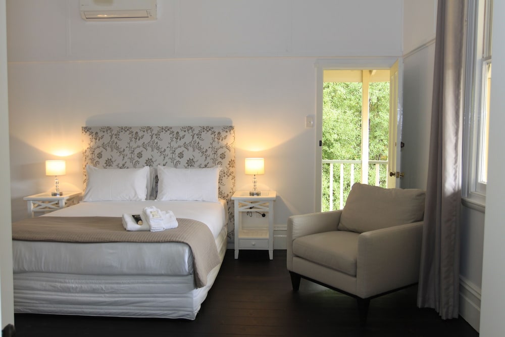 Photo 42