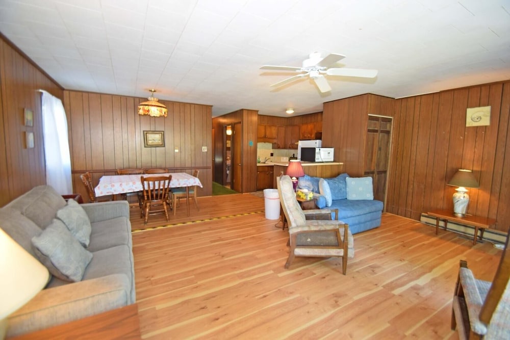 103 79th Street 3 Bedroom Cottage by RedAwning