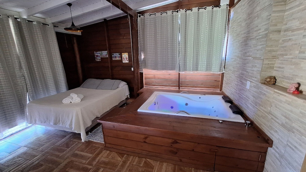 Pimenta Rosa GuestHouse - Praia do Rosa