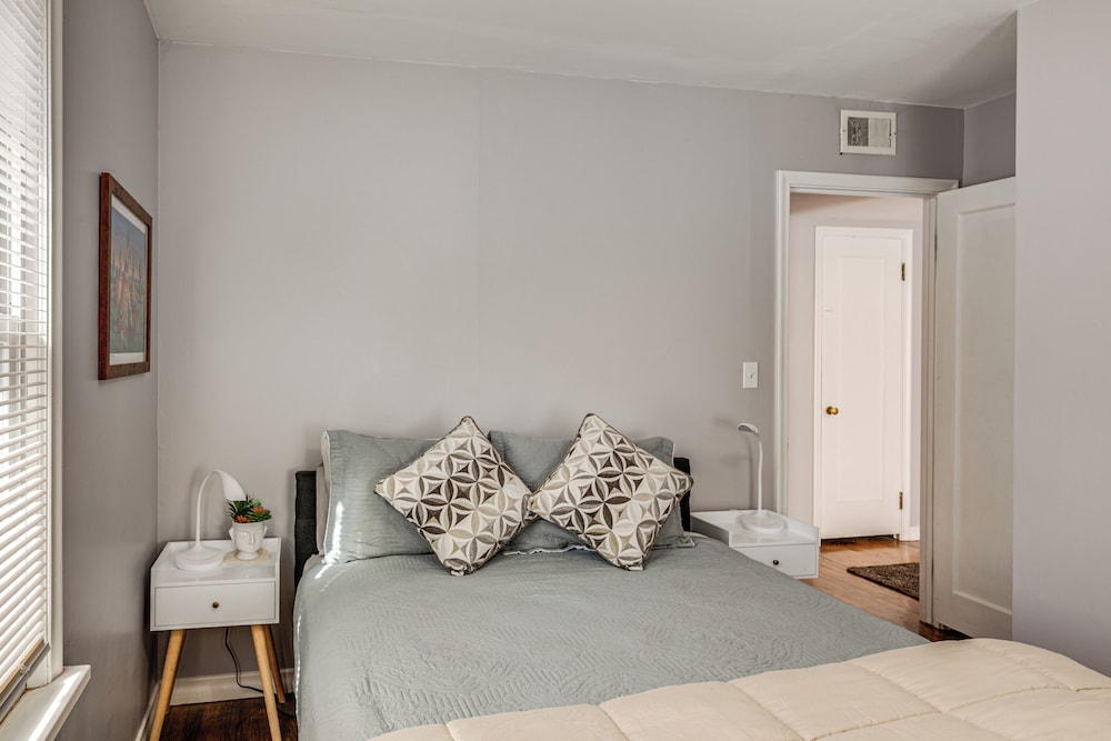Fishing & Skiing Base! Residential Bozeman Escape