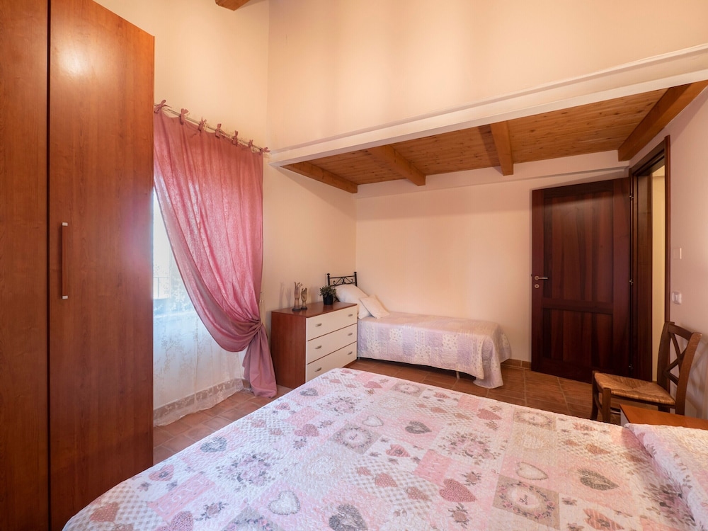Holiday Home in Villagrande Near Pool & Beach