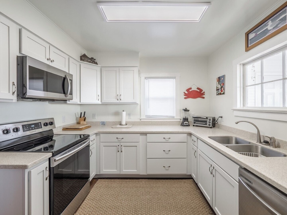 703 By The Sea by Topsail Realty