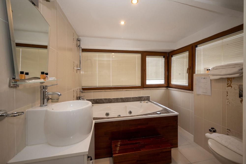 Fuat Bey Palace Otel & Spa - Image 96