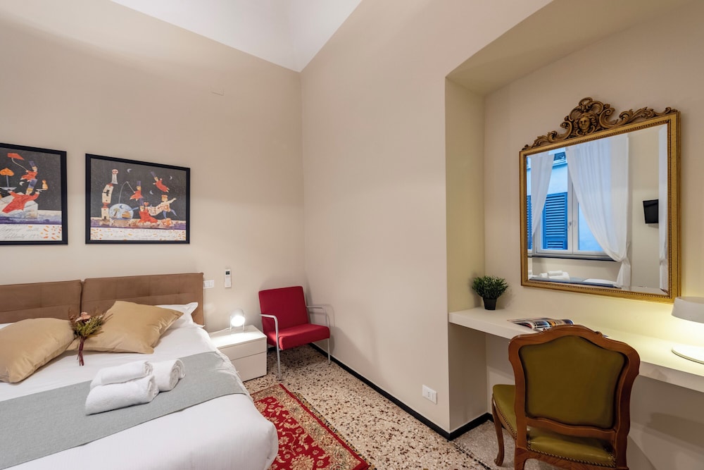 Lovely Flat In Genova Historic Center Apartments