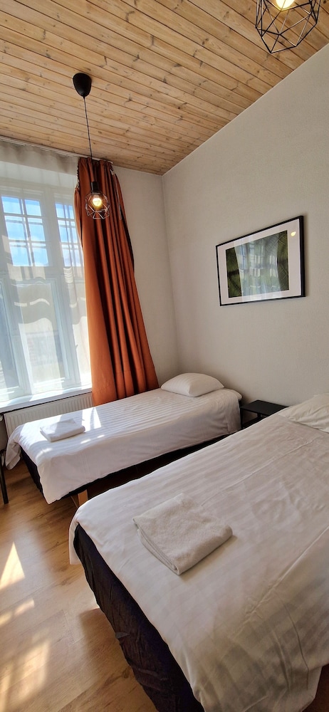 Tallinn Vacations - Fat Margaret's Hostel - Property Image 11