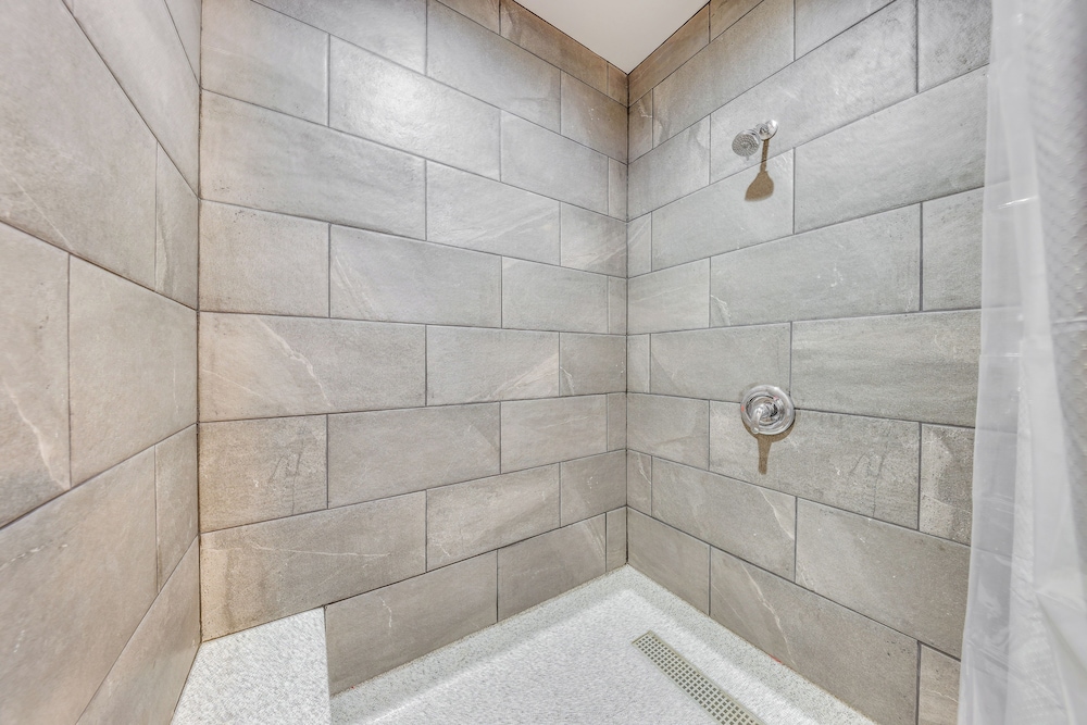 'the Vista' Retreat 30 Mi to Kansas City! - Property Image 12