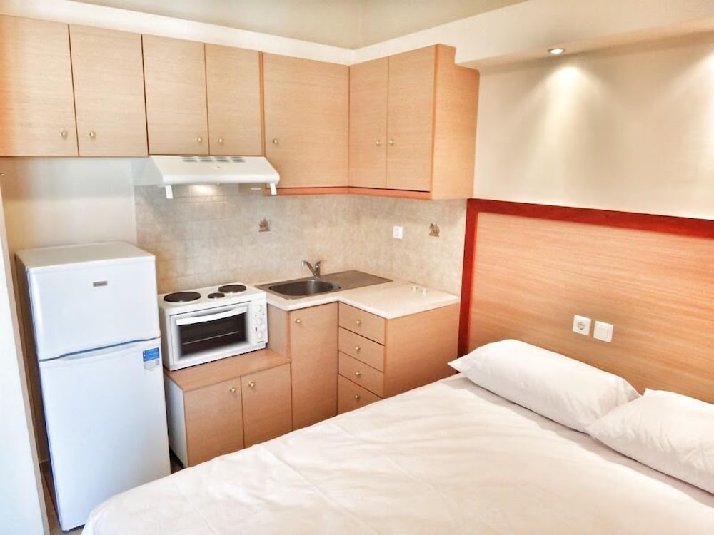 Midia Suites photo 4