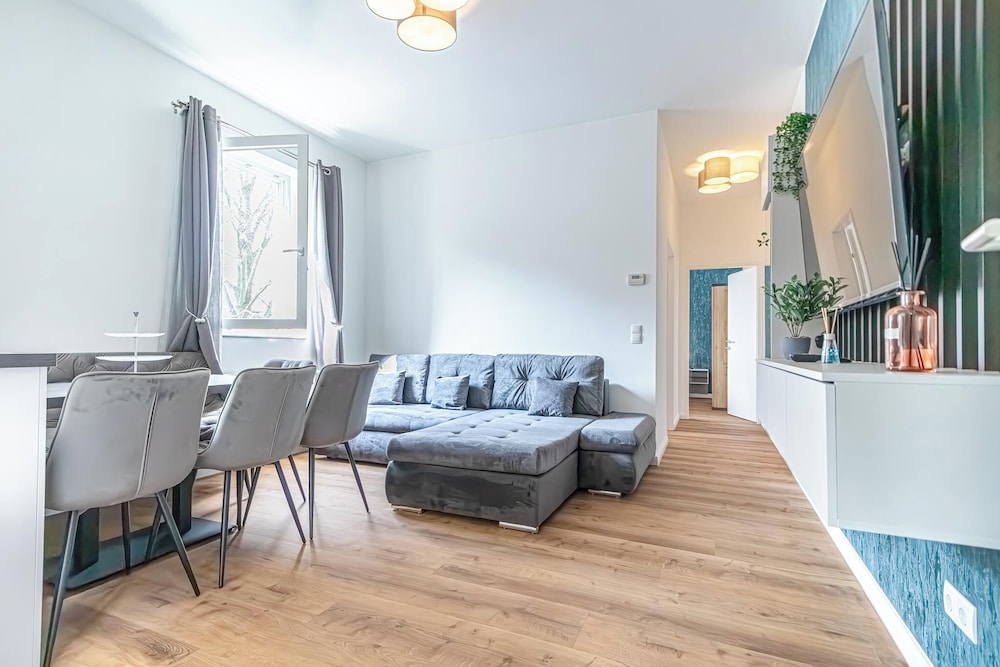 Sweet 2BR 1LR Apartment Donaustadt