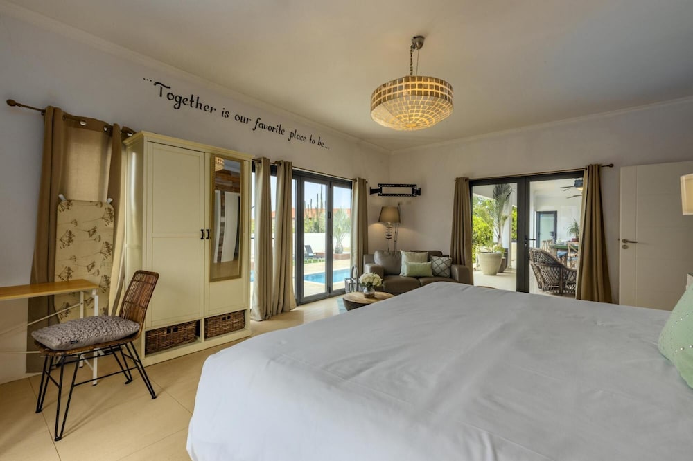 Villa Sophie Privatepool 5 Minutes From the Beach