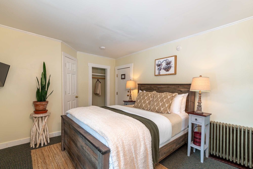 Tucker Hill Lodge